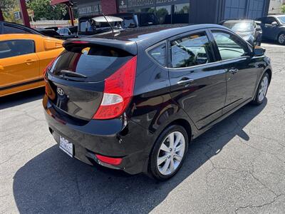 2013 Hyundai ACCENT GLS   - Photo 4 - North Hollywood, CA 91601