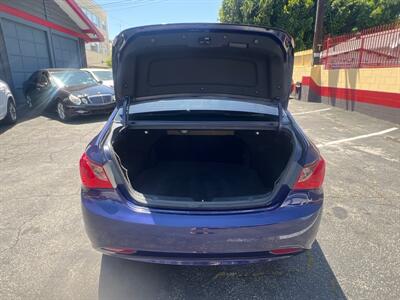 2012 Hyundai SONATA Limited   - Photo 9 - North Hollywood, CA 91601