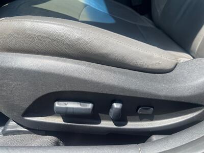 2012 Hyundai SONATA Limited   - Photo 46 - North Hollywood, CA 91601