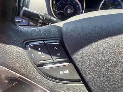 2012 Hyundai SONATA Limited   - Photo 15 - North Hollywood, CA 91601