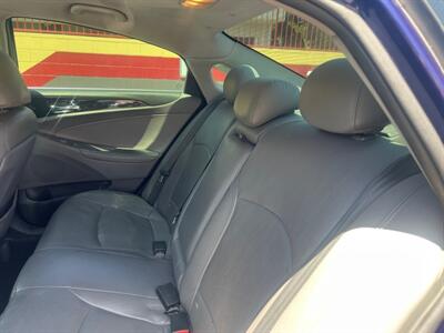 2012 Hyundai SONATA Limited   - Photo 28 - North Hollywood, CA 91601