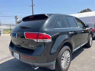 2013 Lincoln MKX   - Photo 3 - North Hollywood, CA 91601
