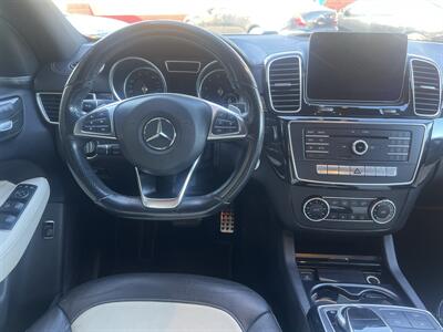 2017 Mercedes-Benz AMG GLE 43 - Photo 28 - North Hollywood, CA 91601
