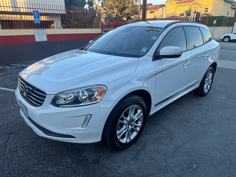 2016 Volvo XC60 T5 Drive-E  