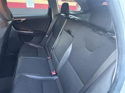 2016 Volvo XC60 T5 Drive-E - Photo 9 - North Hollywood, CA 91601