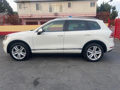 2012 Volkswagen Touareg VR6 Sport   - Photo 7 - North Hollywood, CA 91601