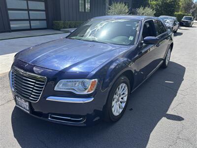 2014 Chrysler 300 Series   - Photo 8 - North Hollywood, CA 91601