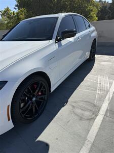 2024 BMW 330e   - Photo 10 - North Hollywood, CA 91601