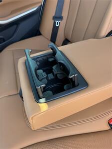 2024 BMW 330e   - Photo 8 - North Hollywood, CA 91601