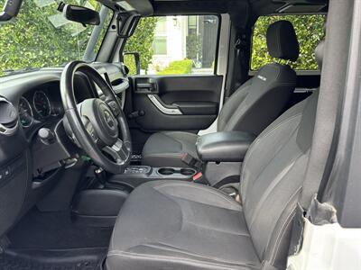 2016 Jeep Wrangler Rubicon   - Photo 14 - North Hollywood, CA 91601