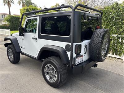 2016 Jeep Wrangler Rubicon   - Photo 5 - North Hollywood, CA 91601