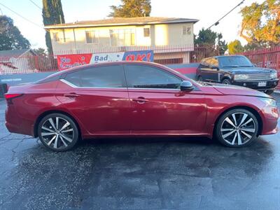 2019 Nissan Altima 2.5 SR   - Photo 6 - North Hollywood, CA 91601