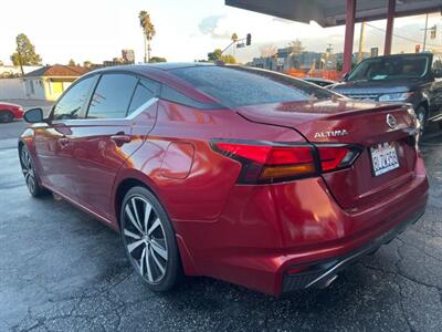 2019 Nissan Altima 2.5 SR   - Photo 5 - North Hollywood, CA 91601