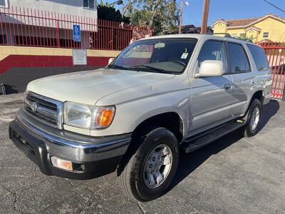 1999 Toyota 4Runner SR5   - Photo 2 - North Hollywood, CA 91601