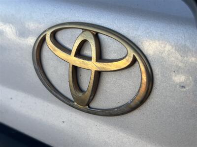 1999 Toyota 4Runner SR5   - Photo 10 - North Hollywood, CA 91601