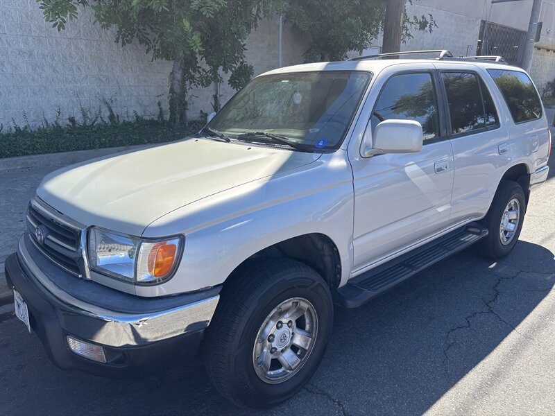 1999 Toyota 4Runner SR5 - Photo 1 - North Hollywood, CA 91601