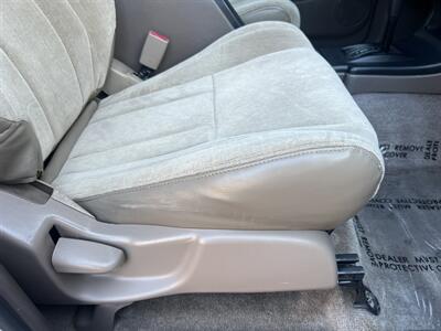 1999 Toyota 4Runner SR5   - Photo 26 - North Hollywood, CA 91601