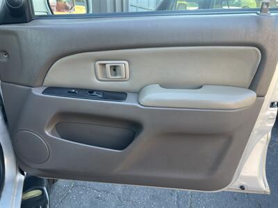 1999 Toyota 4Runner SR5   - Photo 32 - North Hollywood, CA 91601