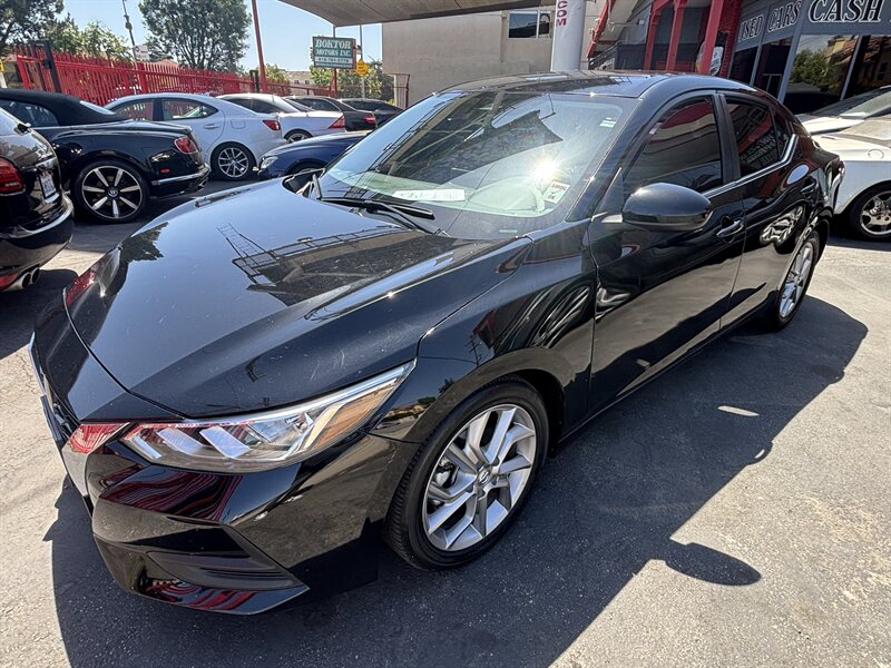 2022 Nissan Sentra SV CVT's photo