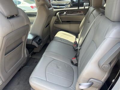 2014 Buick Enclave Leather   - Photo 24 - North Hollywood, CA 91601