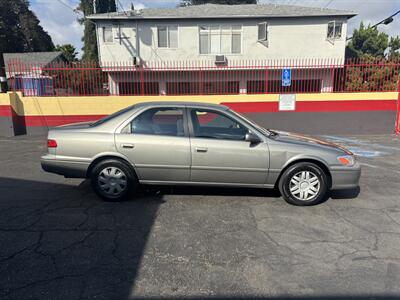 2000 Toyota Camry LE   - Photo 8 - North Hollywood, CA 91601