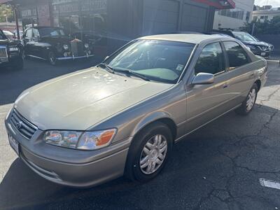 2000 Toyota Camry LE Sedan