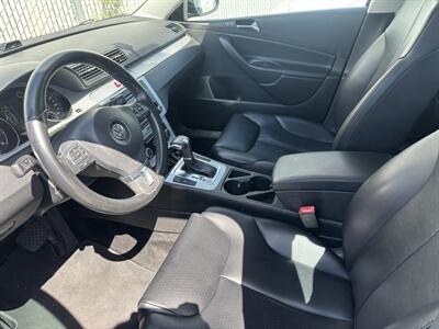 2010 Volkswagen Passat Komfort PZEV - Photo 5 - North Hollywood, CA 91601