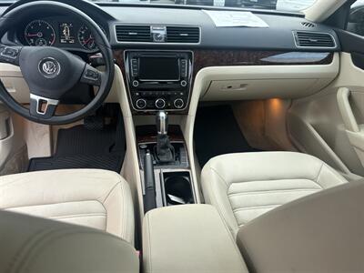 2012 Volkswagen Passat TDI SEL Premium   - Photo 10 - North Hollywood, CA 91601