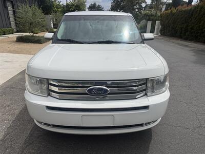 2011 Ford Flex SEL   - Photo 6 - North Hollywood, CA 91601