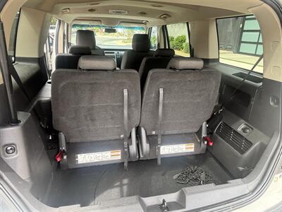 2011 Ford Flex SEL   - Photo 13 - North Hollywood, CA 91601