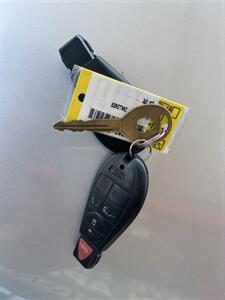 2014 Dodge Challenger R/T - Photo 17 - North Hollywood, CA 91601
