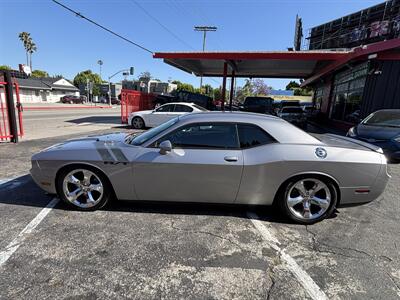 2014 Dodge Challenger R/T - Photo 5 - North Hollywood, CA 91601