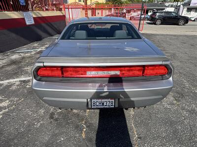 2014 Dodge Challenger R/T - Photo 8 - North Hollywood, CA 91601