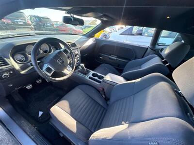 2014 Dodge Challenger R/T   - Photo 5 - North Hollywood, CA 91601