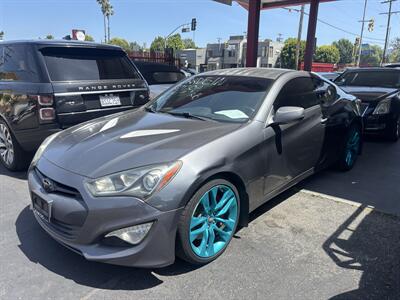 2014 Hyundai Genesis Coupe 2.0T R-Spec - Photo 1 - North Hollywood, CA 91601