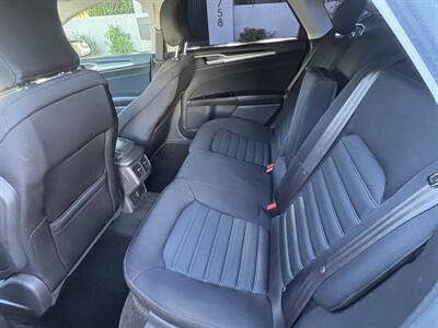 2015 Ford Fusion SE   - Photo 10 - North Hollywood, CA 91601