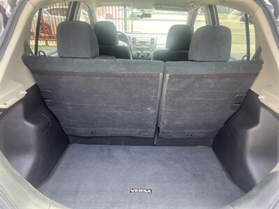 2012 Nissan Versa 1.8 S   - Photo 11 - North Hollywood, CA 91601