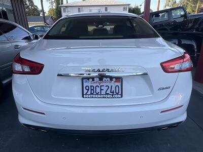 2018 Maserati Ghibli   - Photo 6 - North Hollywood, CA 91601