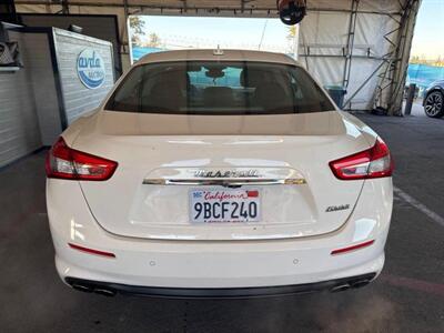 2018 Maserati Ghibli   - Photo 3 - North Hollywood, CA 91601