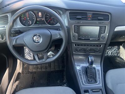 2016 Volkswagen e-Golf SE   - Photo 25 - North Hollywood, CA 91601