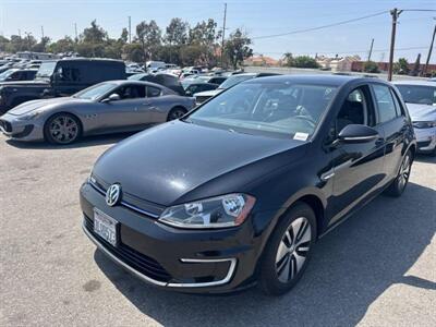 2016 Volkswagen e-Golf SE   - Photo 1 - North Hollywood, CA 91601