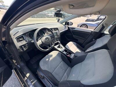 2016 Volkswagen e-Golf SE   - Photo 6 - North Hollywood, CA 91601