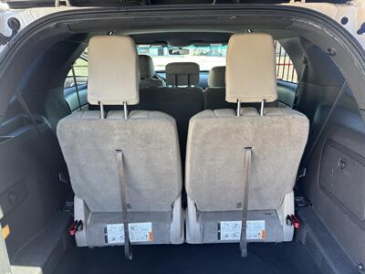 2015 Ford Explorer XLT   - Photo 13 - North Hollywood, CA 91601
