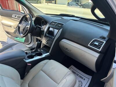 2015 Ford Explorer XLT   - Photo 11 - North Hollywood, CA 91601