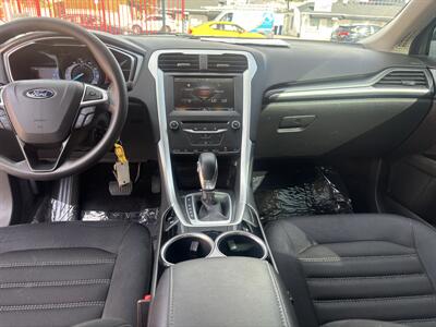 2013 Ford Fusion SE   - Photo 16 - North Hollywood, CA 91601