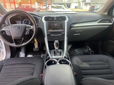 2013 Ford Fusion SE   - Photo 13 - North Hollywood, CA 91601
