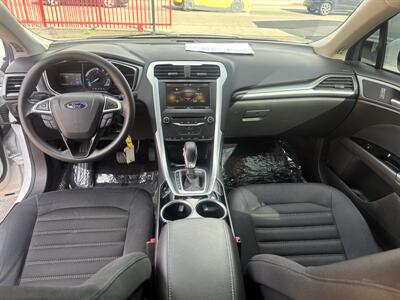 2013 Ford Fusion SE   - Photo 14 - North Hollywood, CA 91601