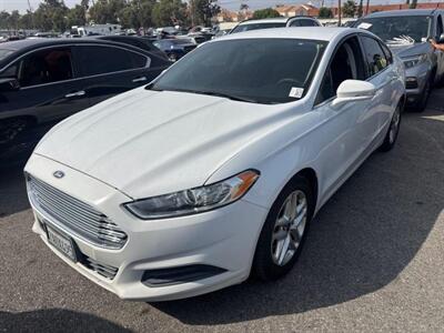 2013 Ford Fusion SE   - Photo 1 - North Hollywood, CA 91601