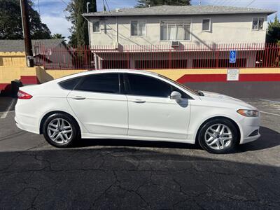 2013 Ford Fusion SE   - Photo 4 - North Hollywood, CA 91601