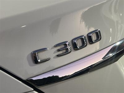 2016 Mercedes-Benz C 300 4MATIC   - Photo 11 - North Hollywood, CA 91601